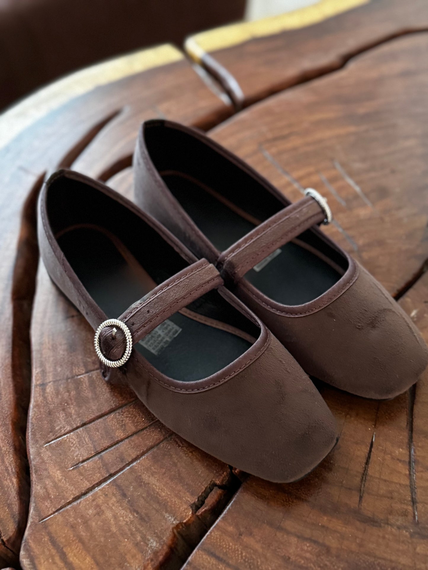 Flats Mariam Gamuza
