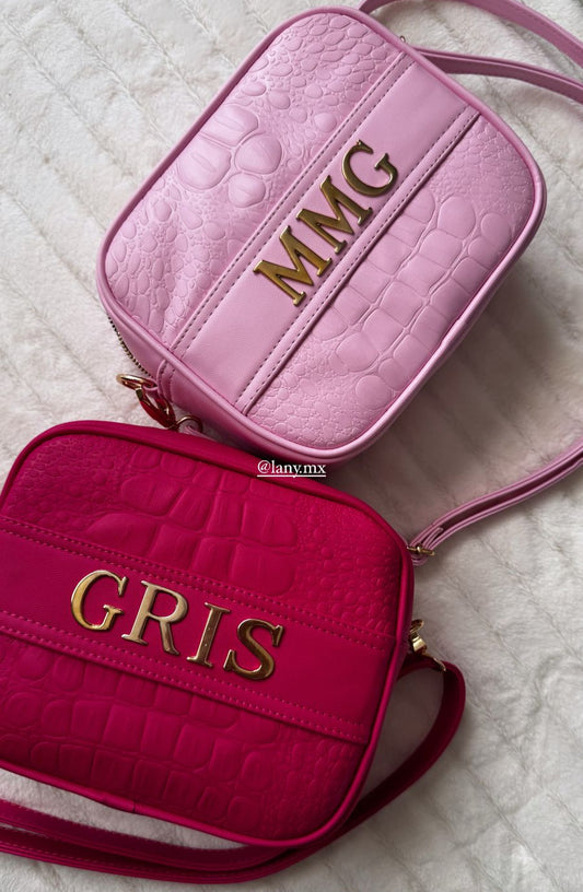 CROSSBODY