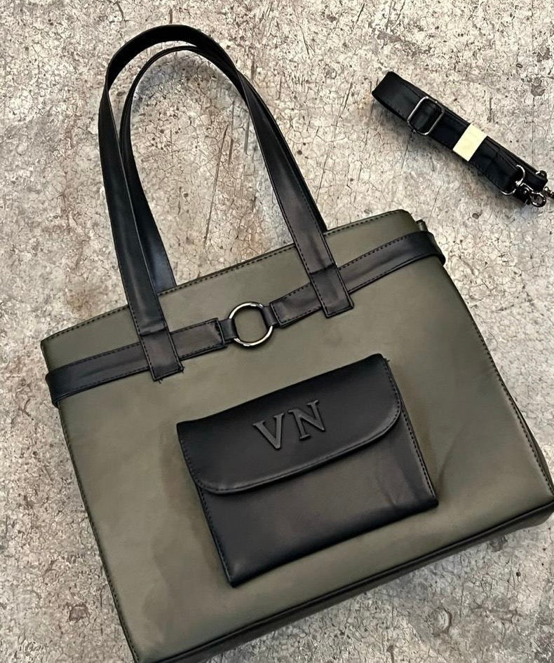 CARGO TOTE