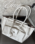 ELENA TOTE