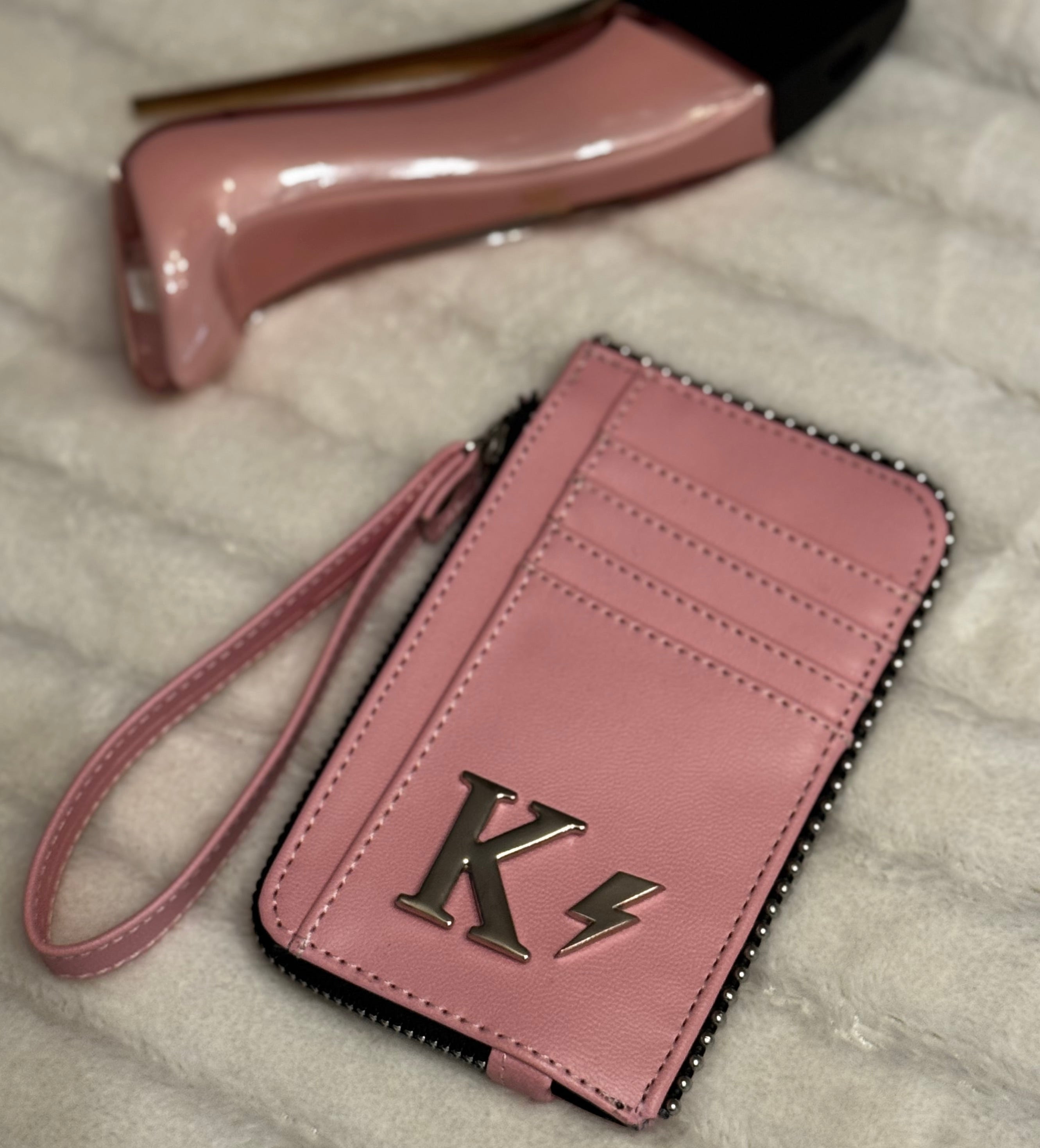CARD HOLDER