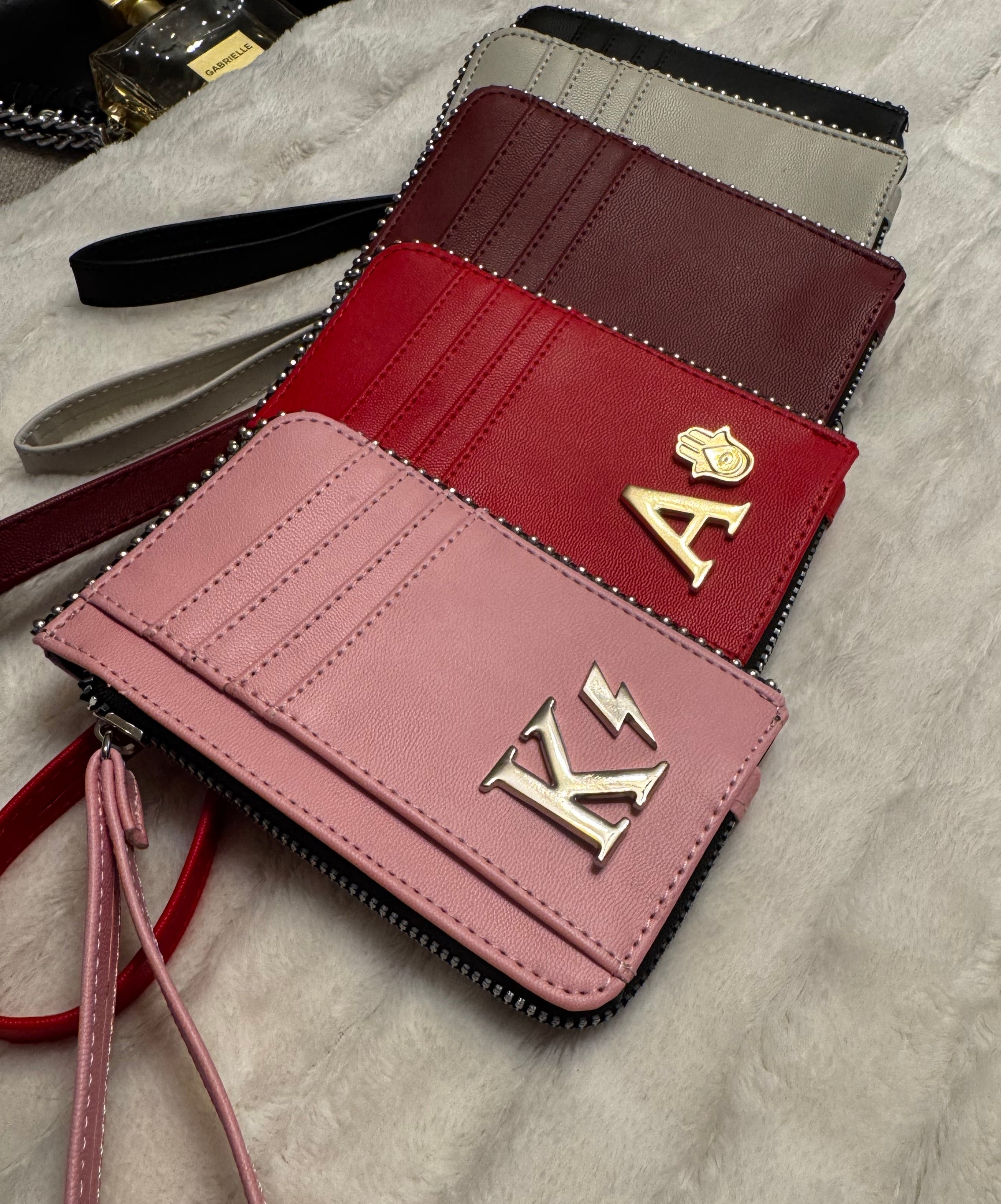 CARD HOLDER