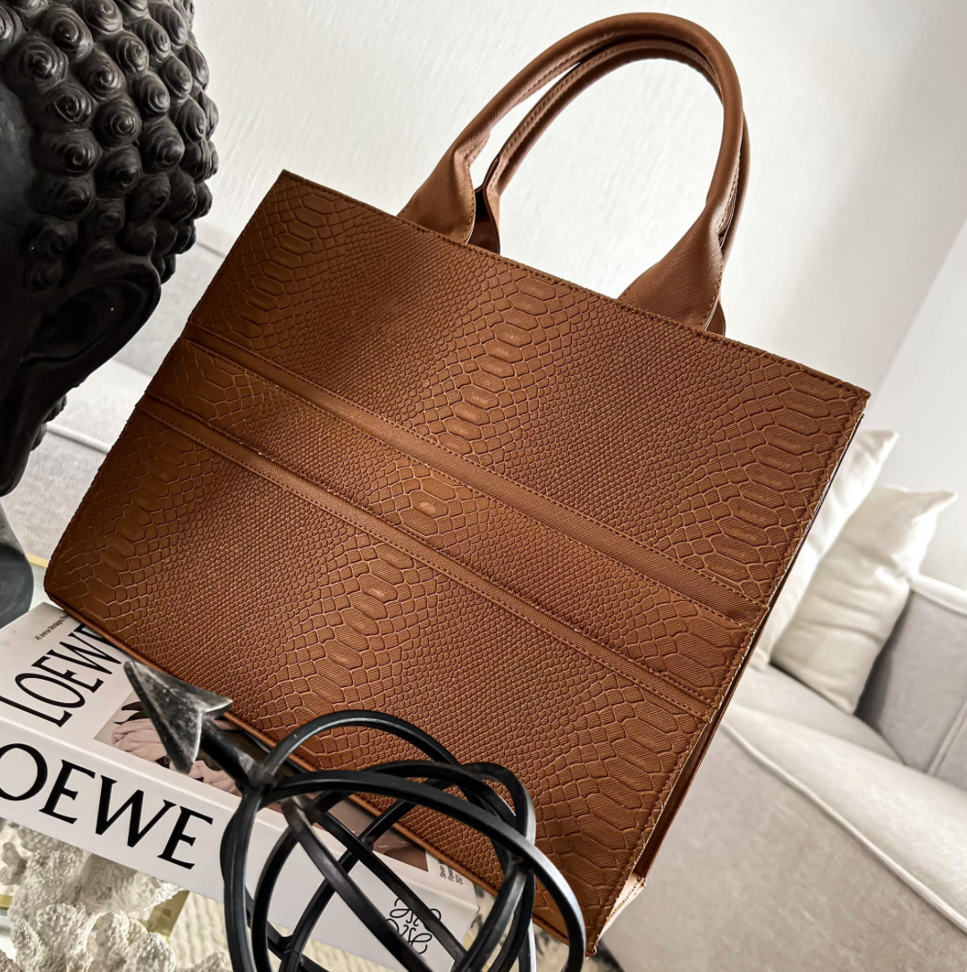 TOTE BAG CLÁSICA GRANDE - CAMEL