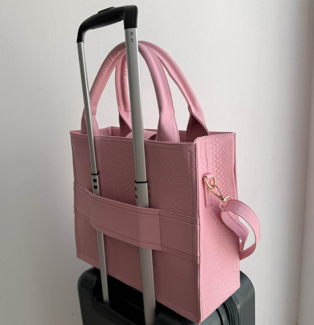 TRAVEL TOTE -ROSA BARBIE PITÓN