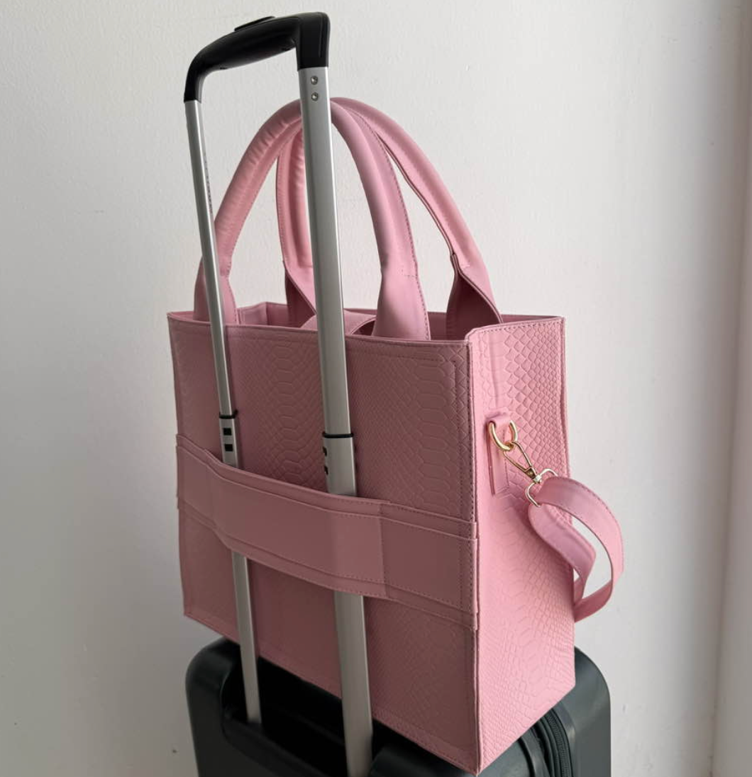 TRAVEL TOTE -ROSA BARBIE PITÓN