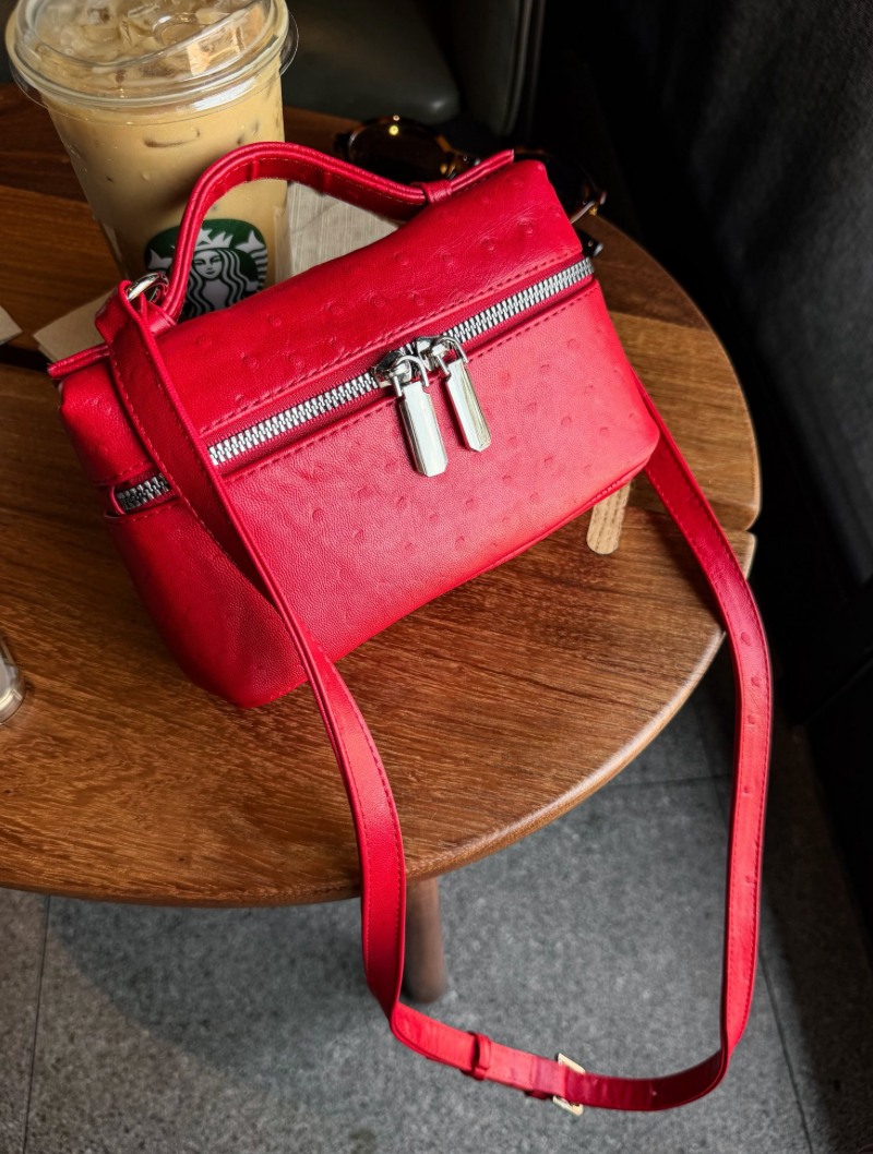 RUNA BAG - ROJO H/ DORADOS