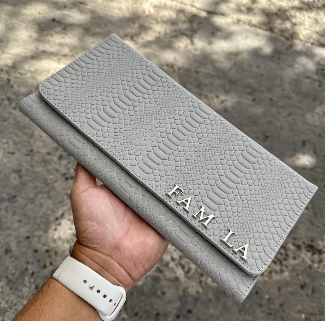 PORTA PASAPORTE FAMILIAR