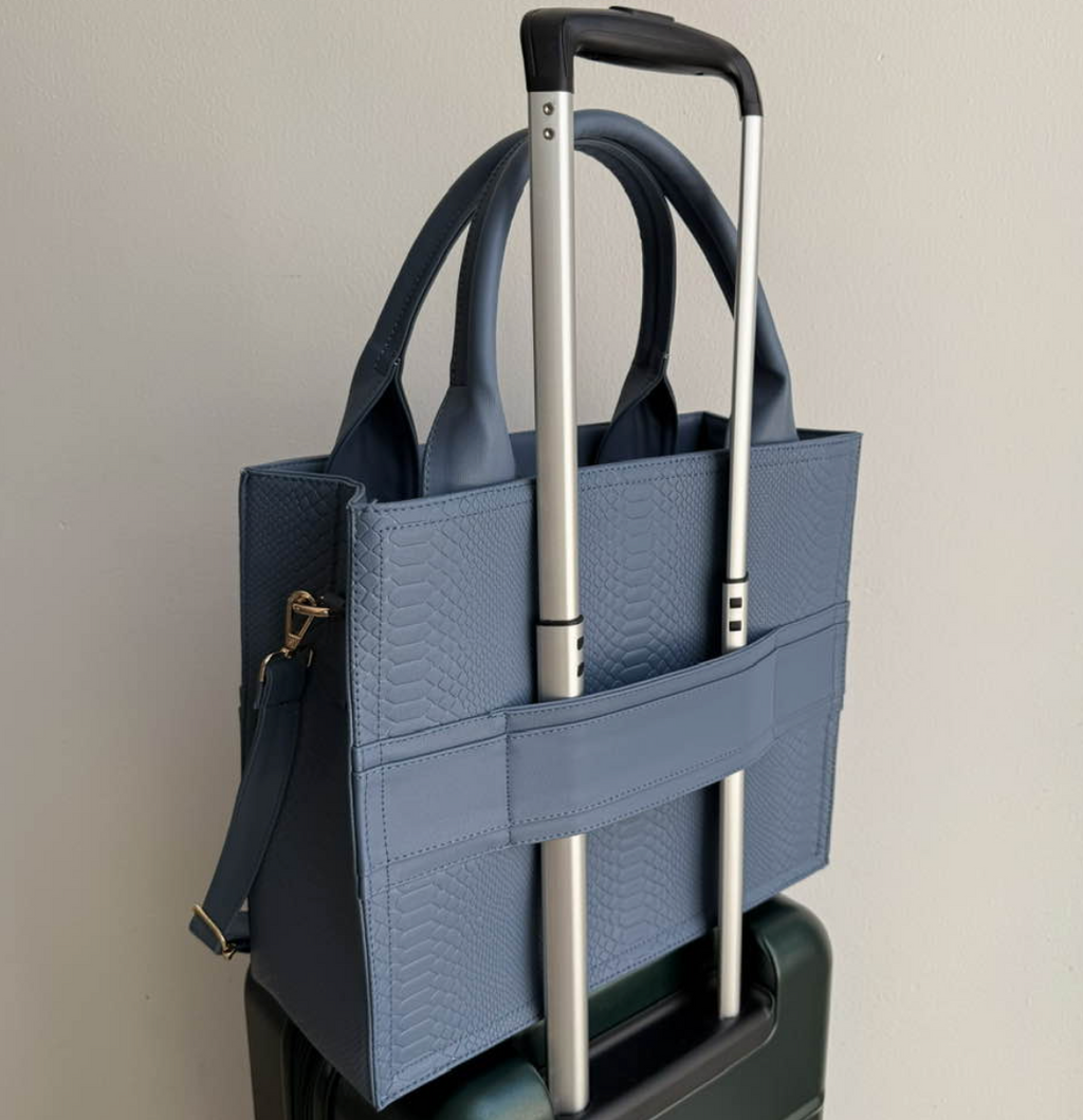 TRAVEL TOTE - AZUL MEZCLILLA PITÓN