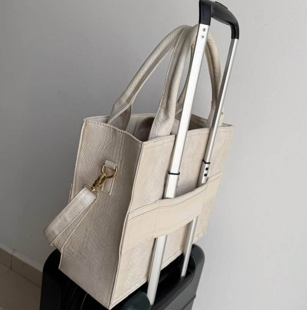 TRAVEL TOTE - CAMEL PITÓN