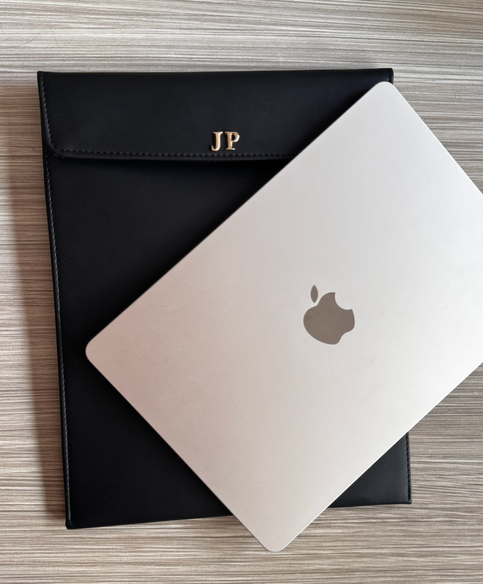 FUNDA IPAD / LAPTOP/ PORTA DOCUMENTOS - NEGRA