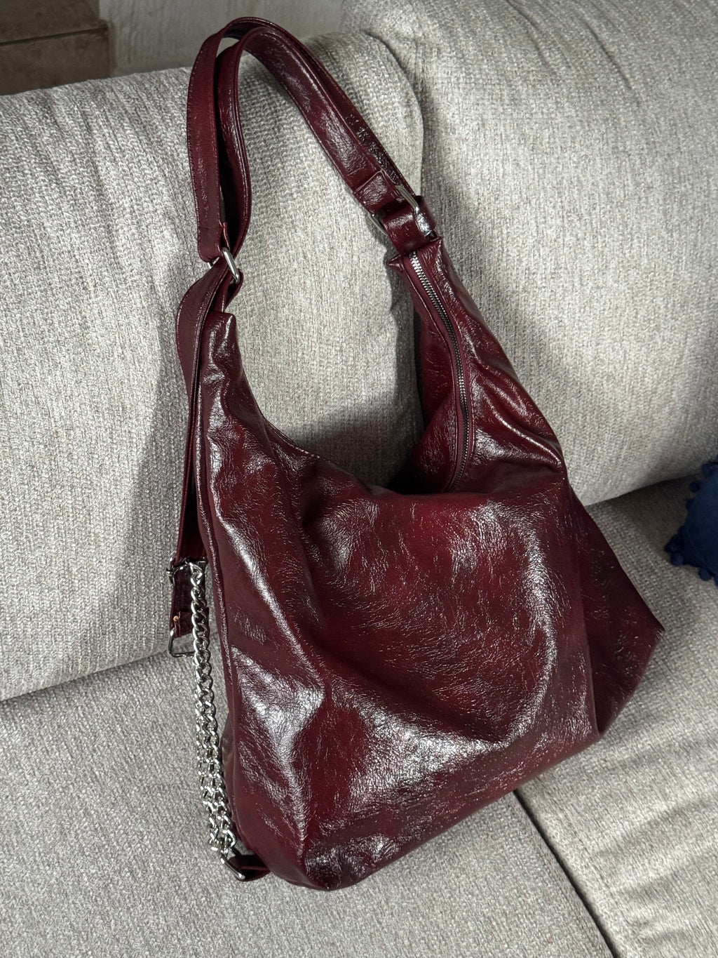 MAGDALENA (BOLSA/MOCHILA) - CHERRY RED