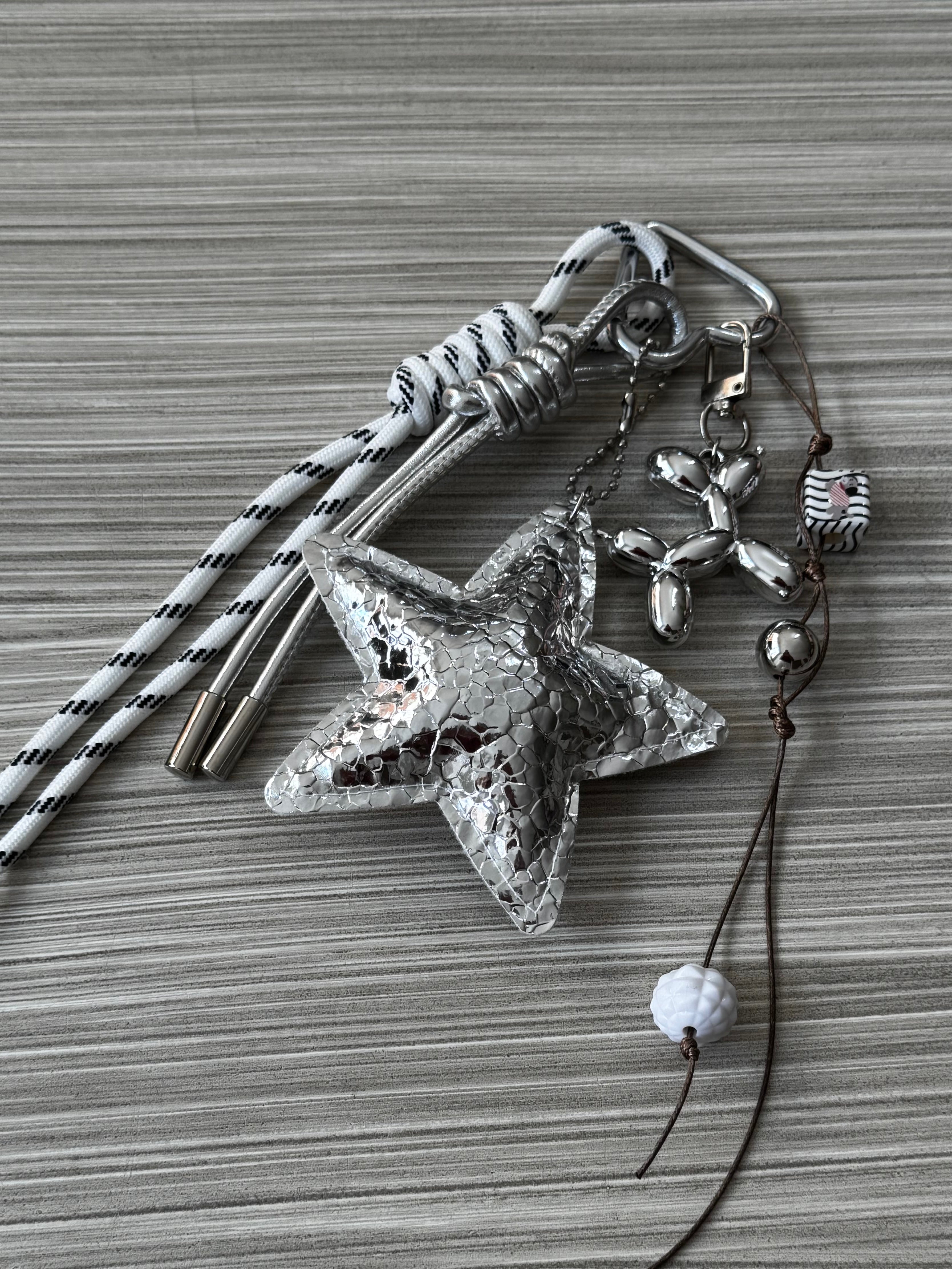 LUCKY STAR CHARM