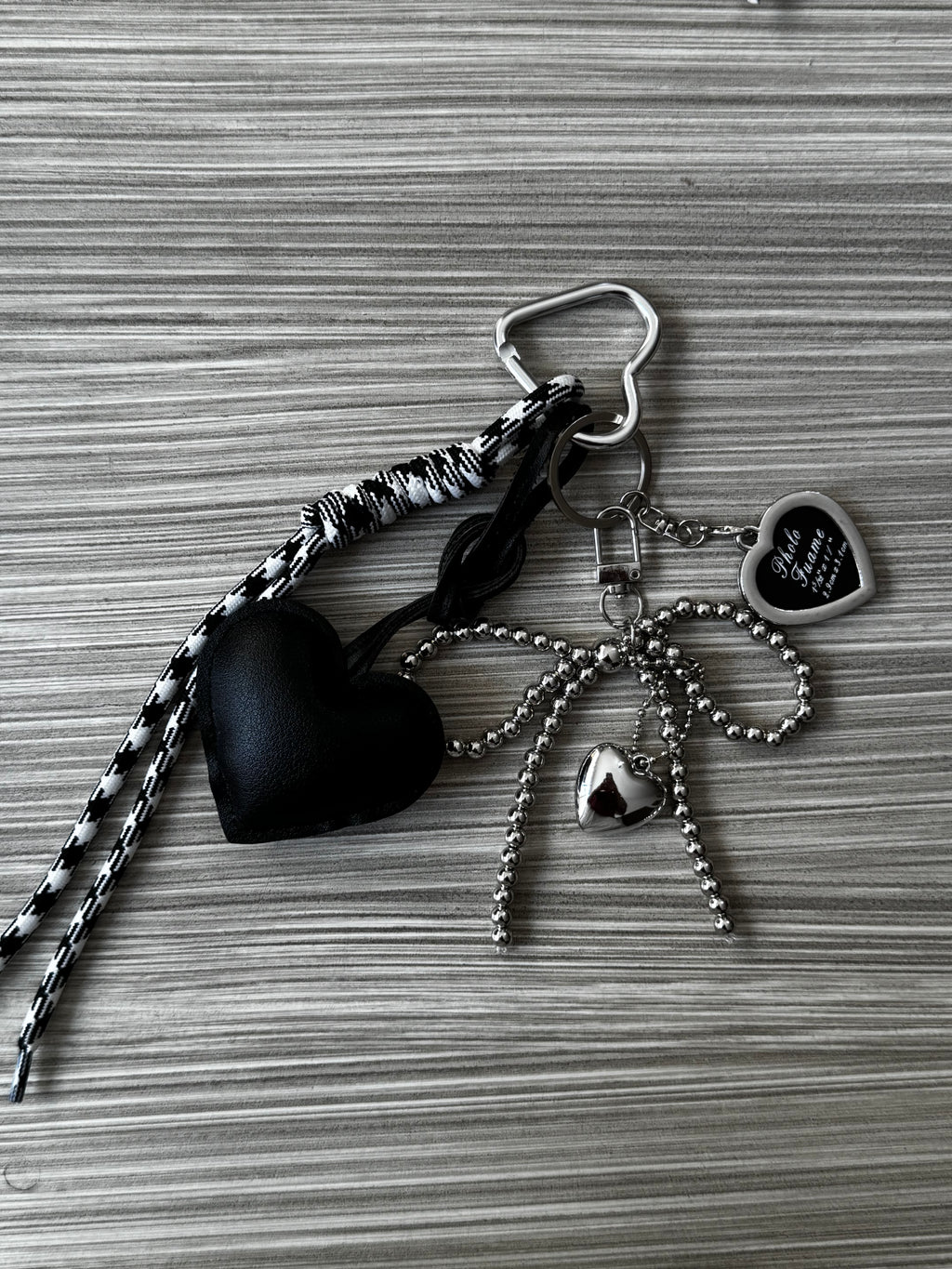 LUCKY HEART CHARM