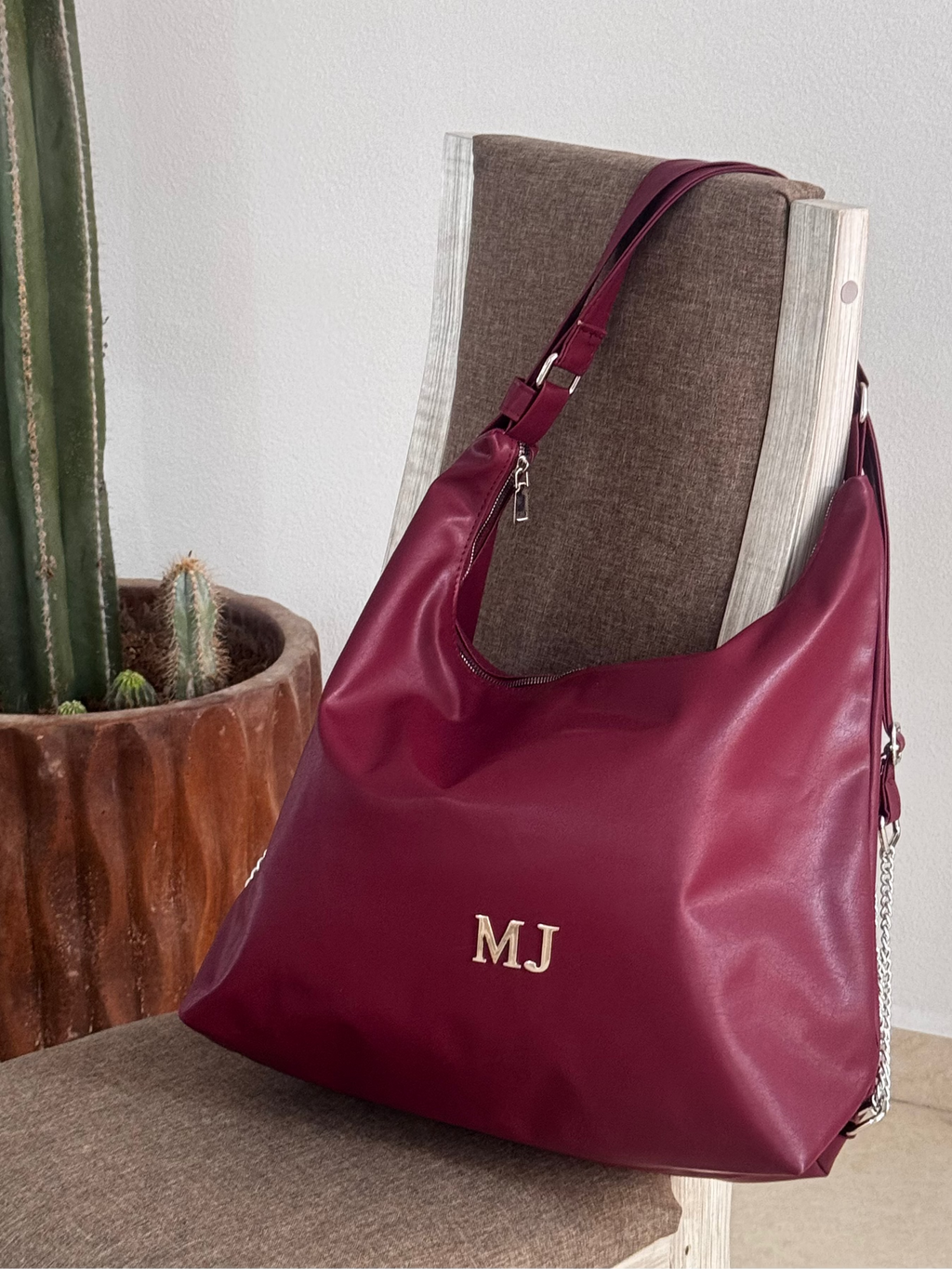 MAGDALENA (BOLSA/MOCHILA) -  VINO