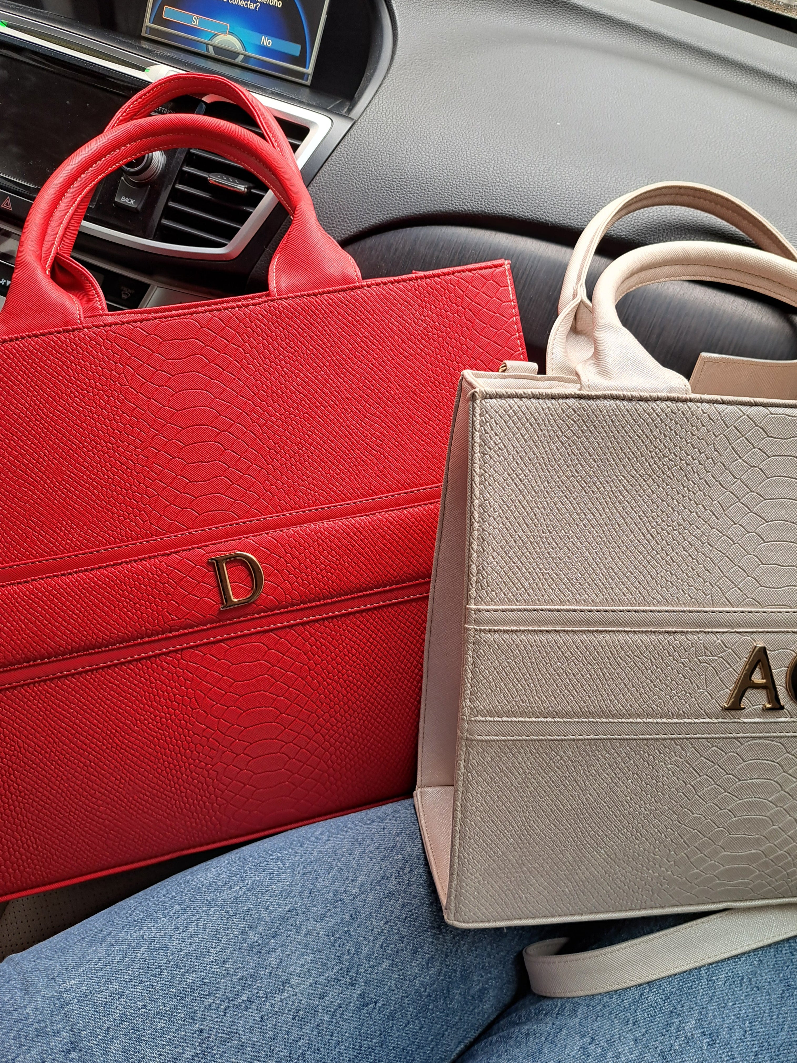 TOTE BAG CLÁSICA GRANDE - ROJO